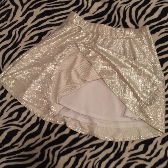 26 waist skater skirt lined silver crinkle - Picture 4 of 8